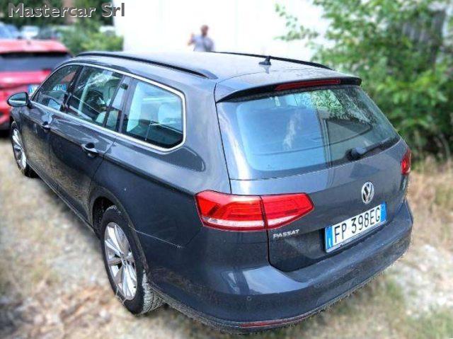 VOLKSWAGEN Passat Variant Passat VIII Variant 1.6 tdi Business Navi 120cv