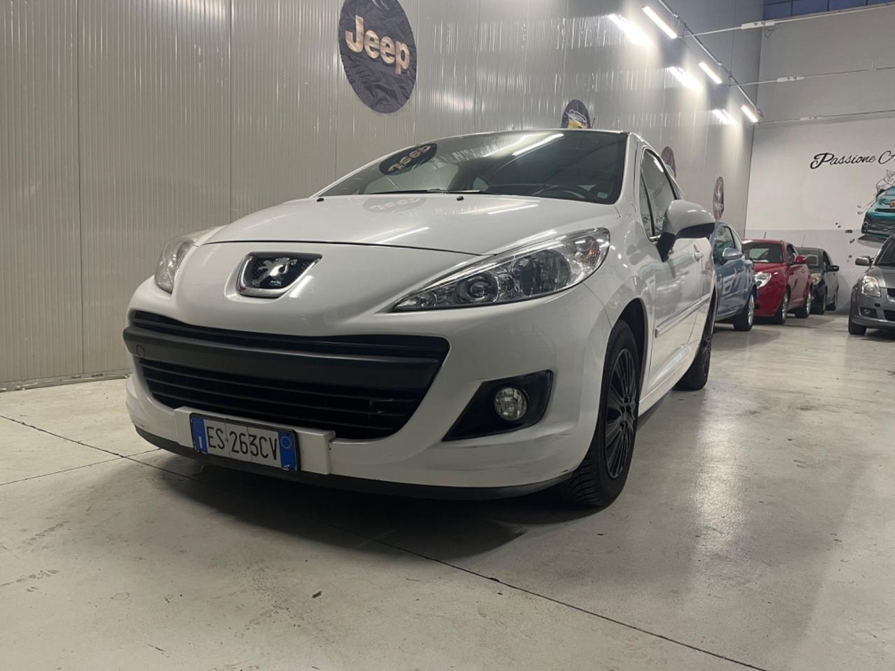 Peugeot 207 Plus 1.4 8V 75CV 3p. ECO GPL