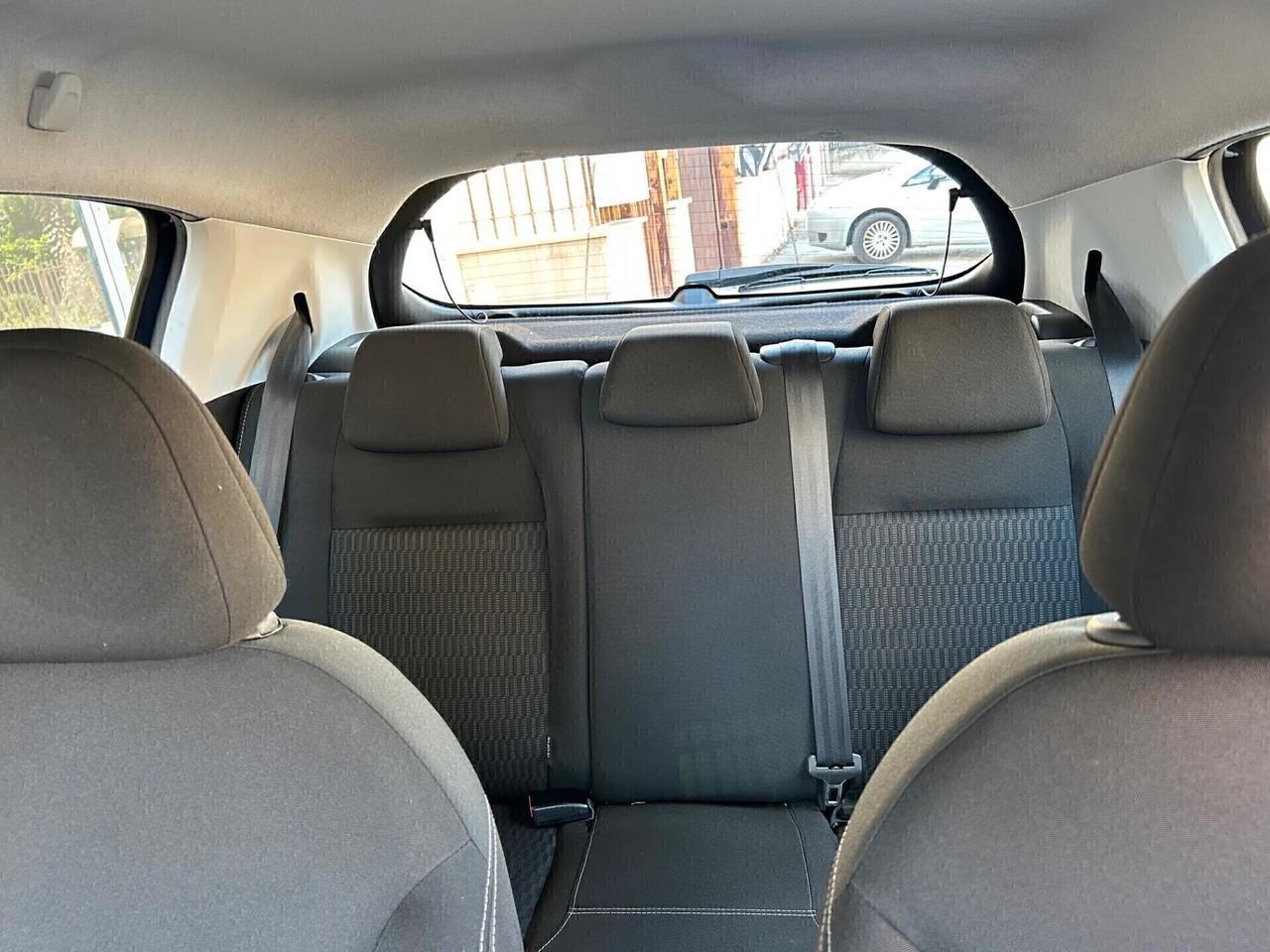 Peugeot 208 BlueHDi 5 porte (ECOBONUS ROTTAMAZIONE)