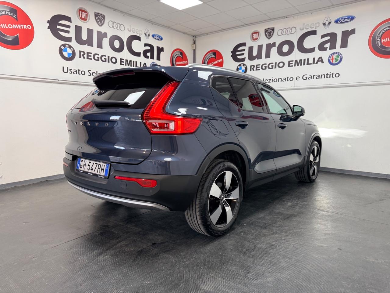 Volvo XC40 1.5 T2 aut 129cv Neopatentati Momentum 05/2022