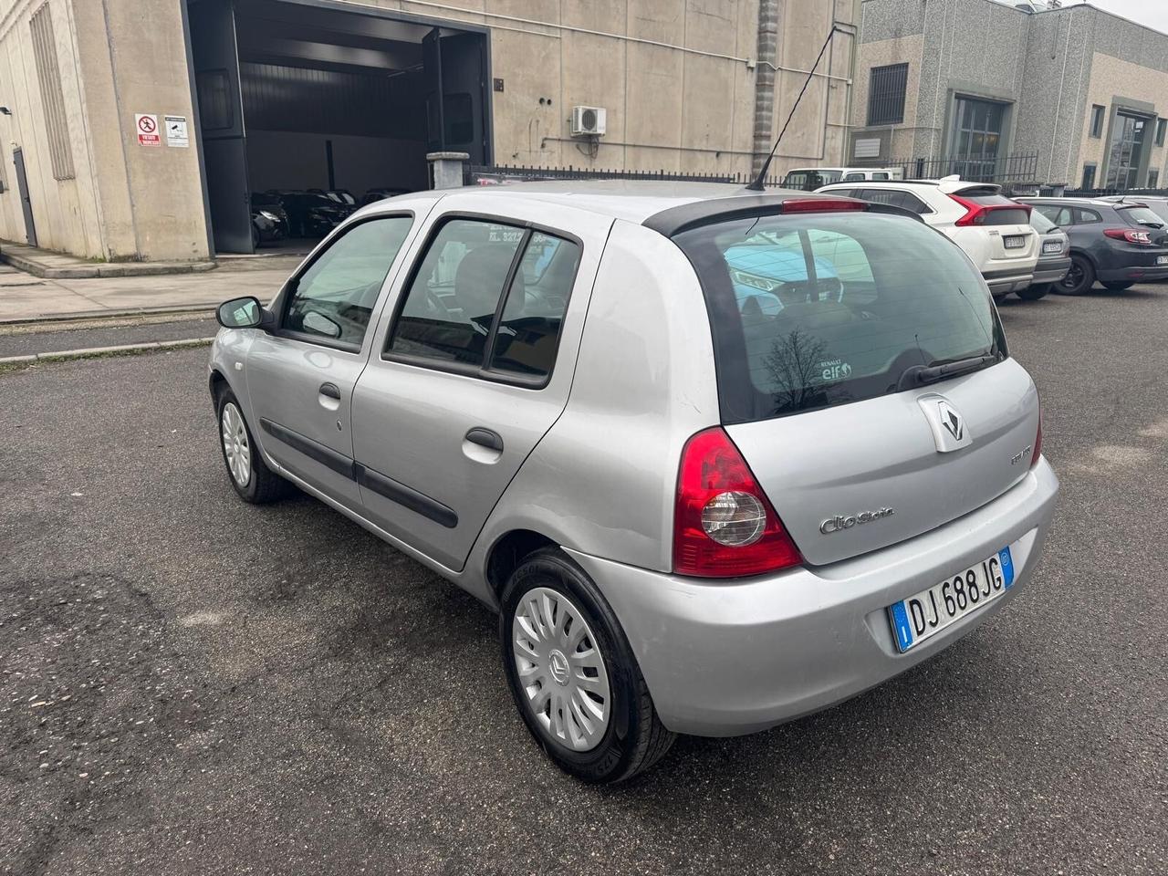 Renault Clio Storia 1.2 5 porte GPL Confort