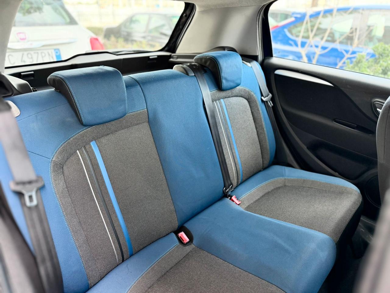 Fiat Punto 1.4 8V 5 porte Natural Power Pop