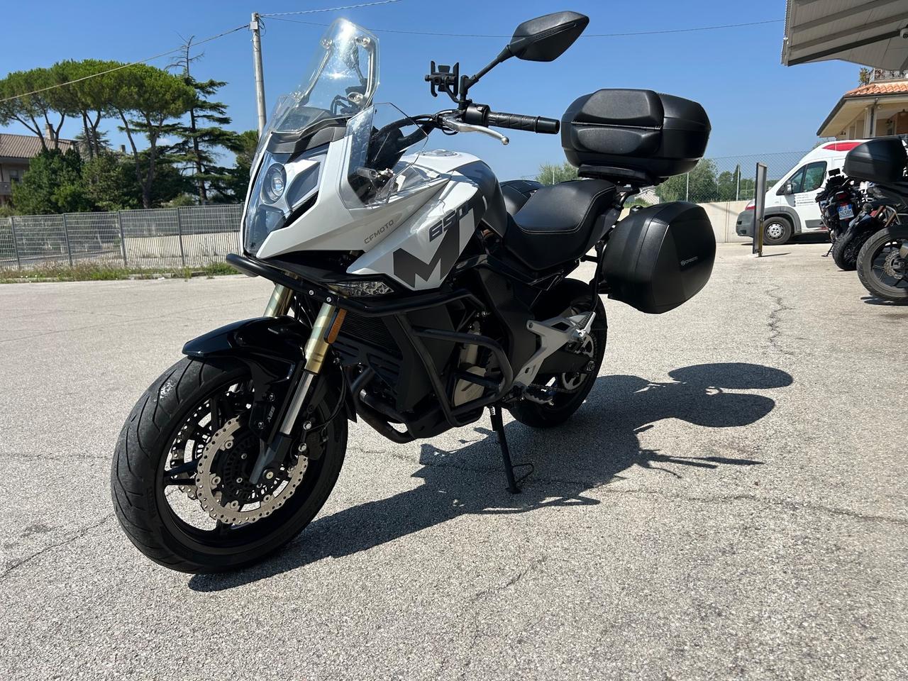 Cf Moto 650 MT TRIS VALIGIE