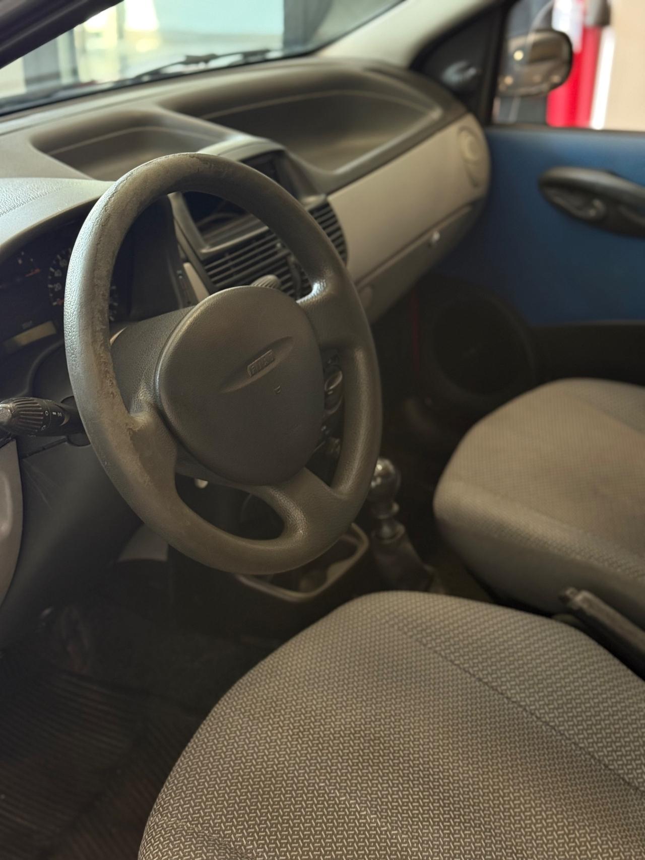 Fiat Punto 1.2i 16V cat 5 porte ELX