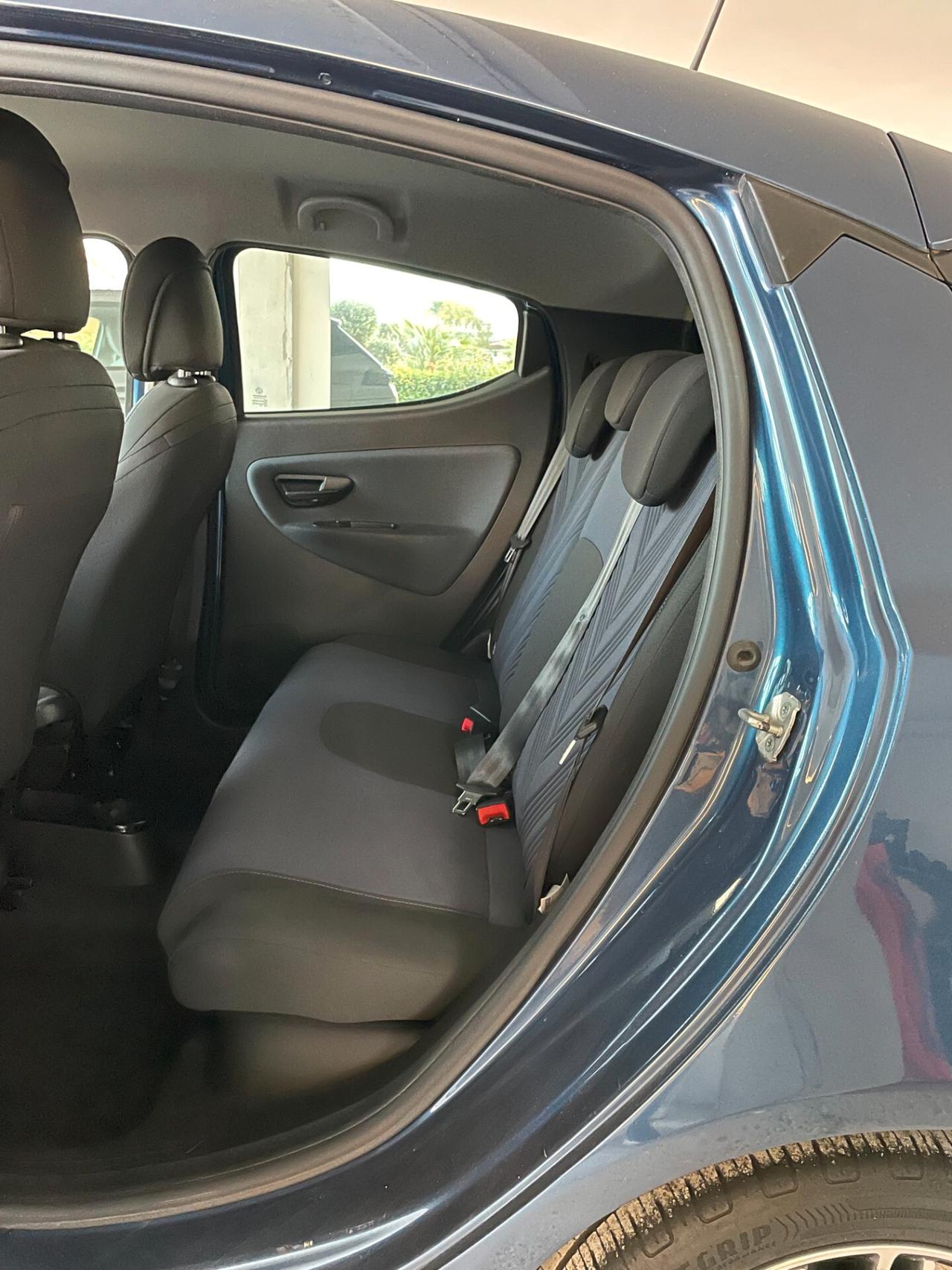 LANCIA Ypsilon 1.0 Hybrid 70CV EcoChic GOLD