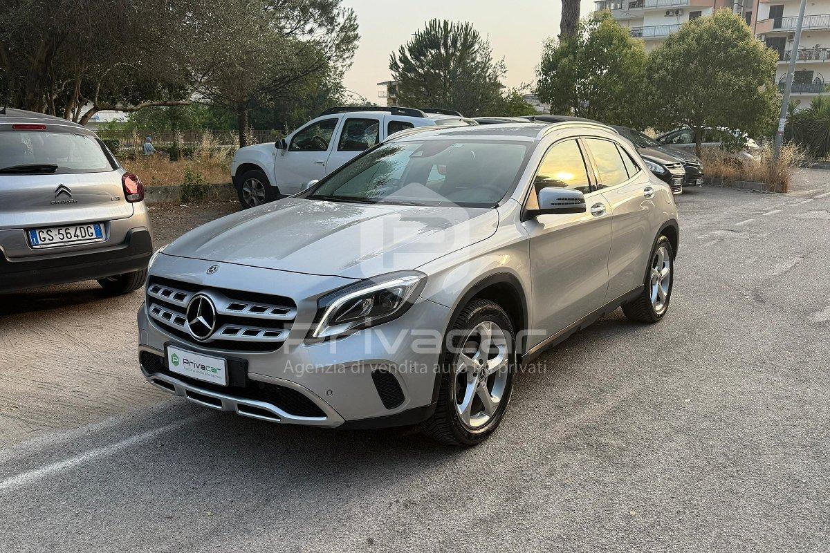 MERCEDES GLA 200 d Automatic Sport