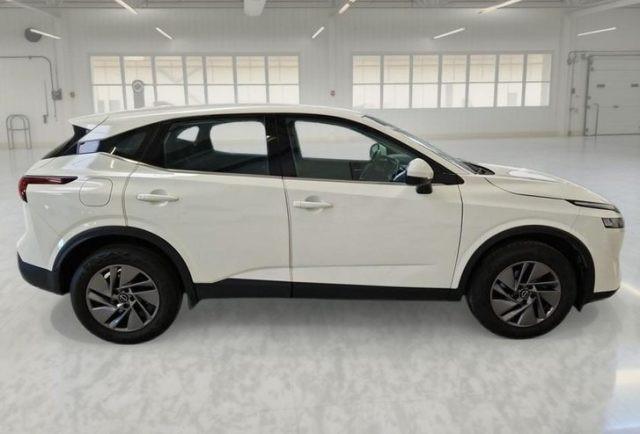 NISSAN Qashqai MHEV 140 CV Business