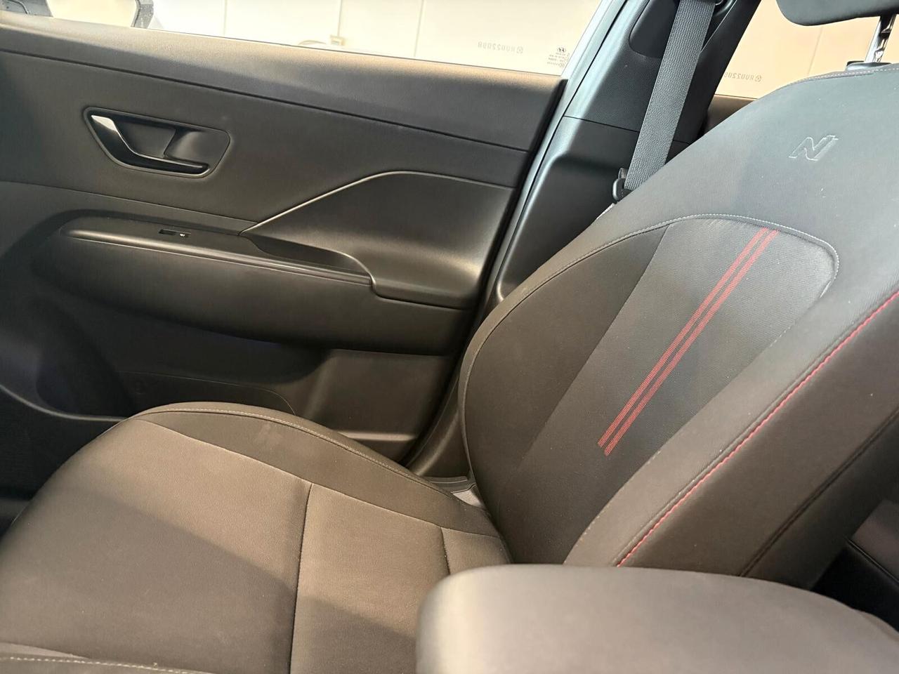 Hyundai Kona NLINE 1.0 T-GDI Hybrid 48V iMT