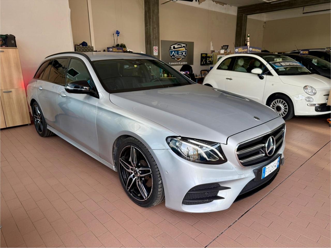 Mercedes Benz E220d 194cv AMG 4Matic Gancio Tr