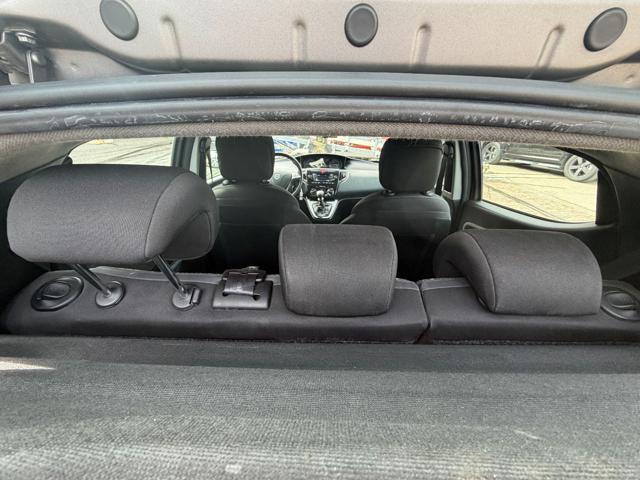 LANCIA Ypsilon 1.0 FireFly 5 porte S&S Hybrid Silver Plus 5 POSTI
