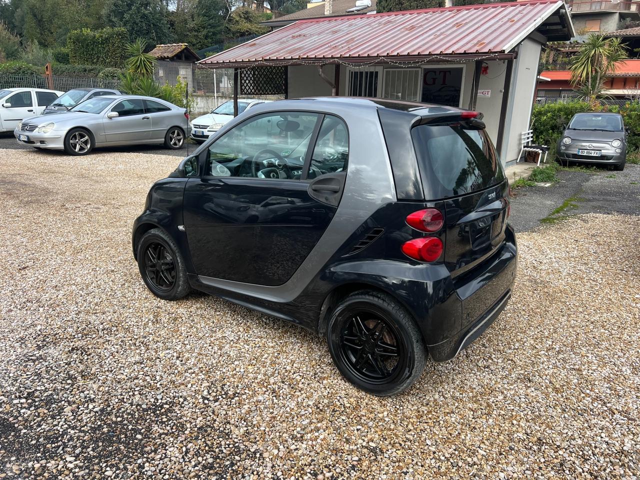 Smart ForTwo 1000 52 kW MHD coupé passion