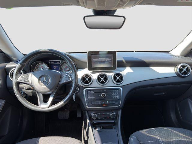 MERCEDES-BENZ CLA sse 200 d S.W. Automatic Sport Night