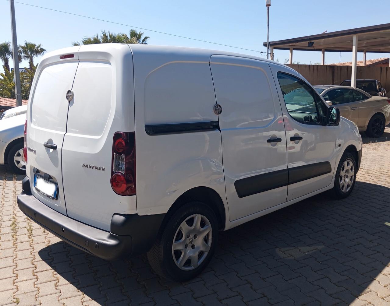 Peugeot Partner 1.6 8V e-HDi 90CV FAP S&S L1 2 posti Furgone