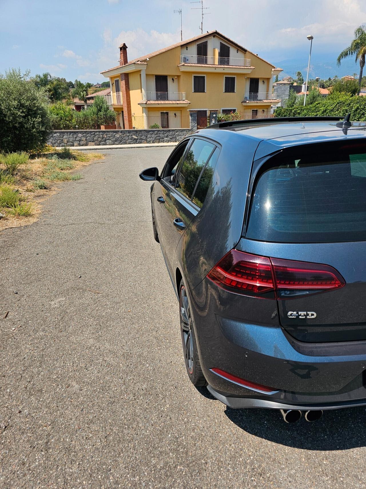 Volkswagen Golf GTD 2.0 TDI 5p. BlueMotion Technology