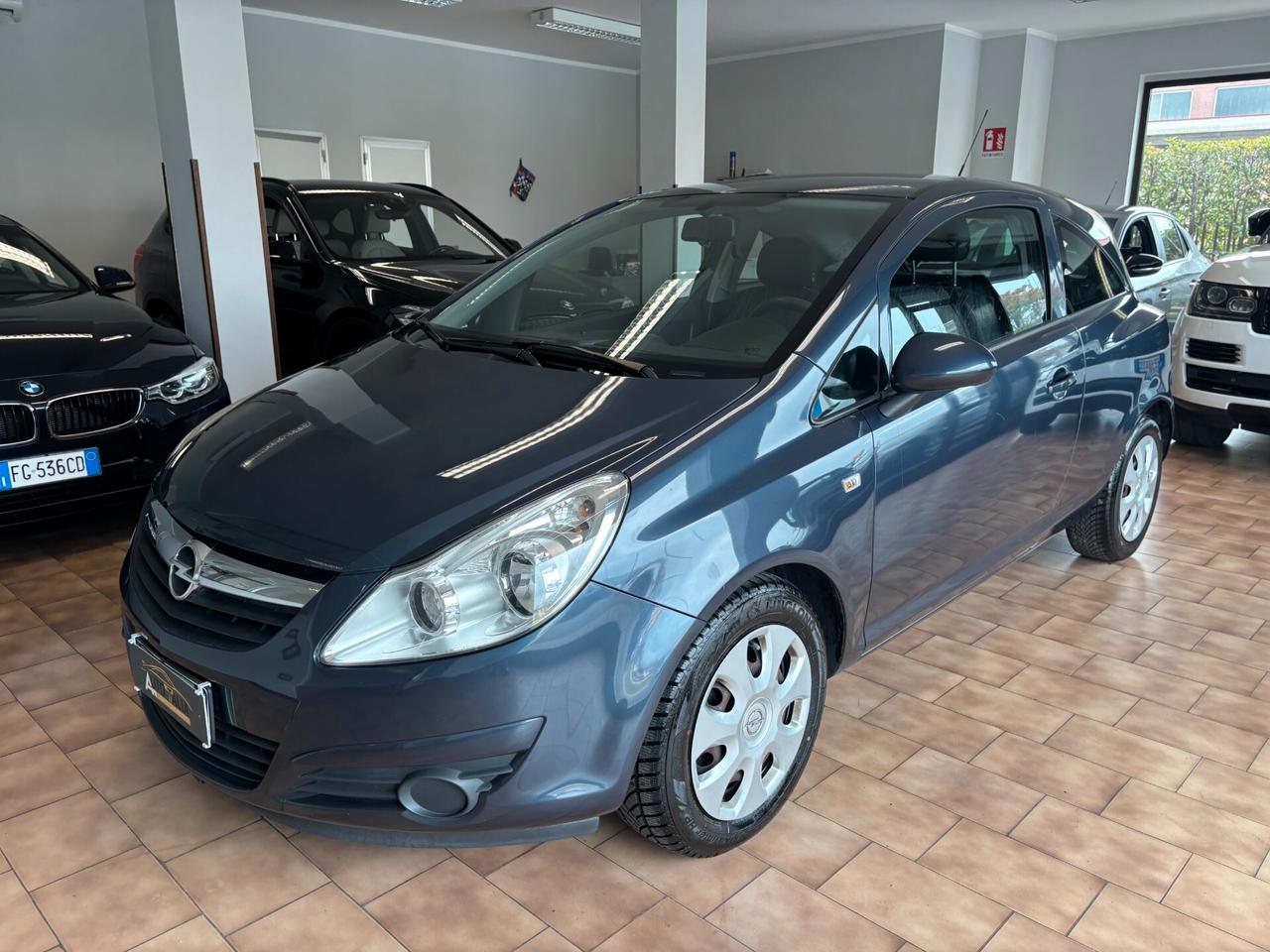 Opel Corsa 3p 1.2 Club*NEOPATENTATI