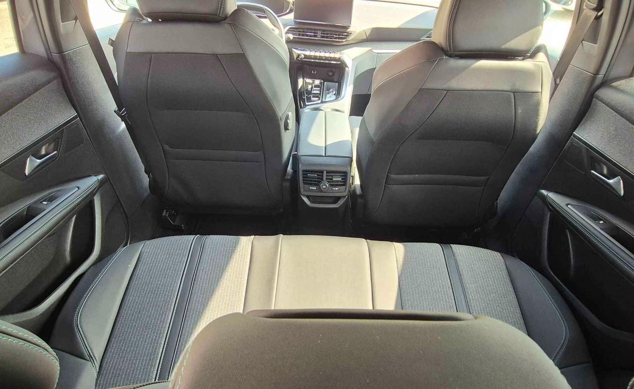 Peugeot 3008 BlueHDi 130 S&S EAT8 Allure Pack