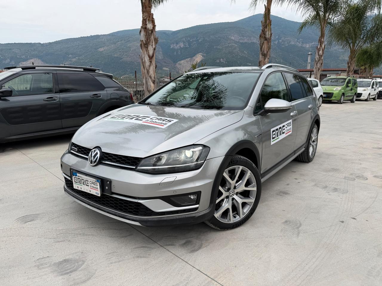 VOLKSWAGEN GOLF VAR. DSG 4MOT 2015 2.0 DIESEL/GPL 184 CV