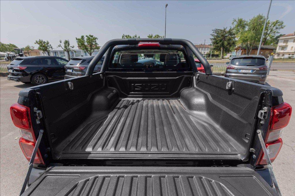 ISUZU D-Max 1.9 td crew N60BB 4x4 del 2022