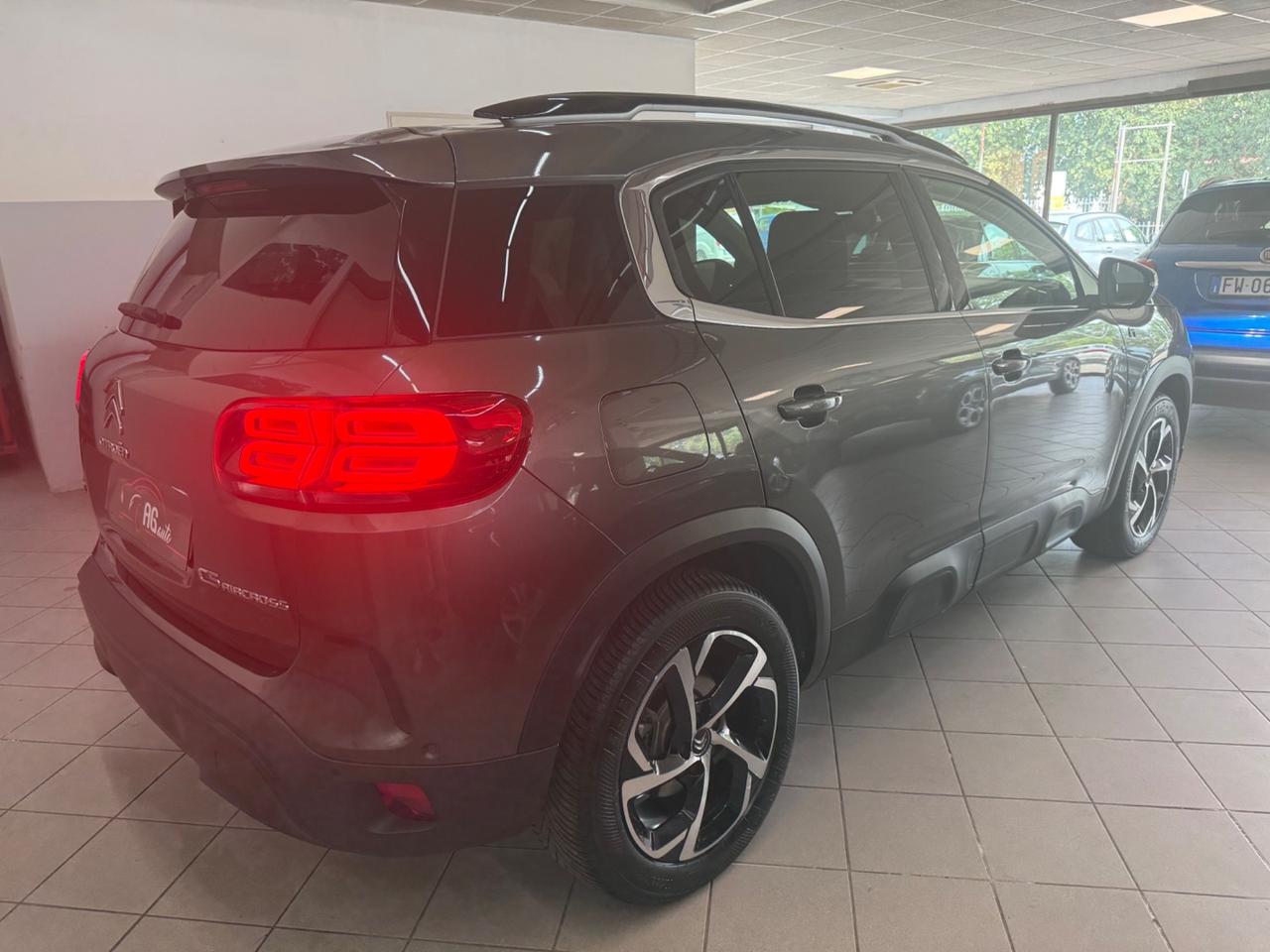 Citroen C5 Aircross Hybrid 225 e-EAT8 Shine
