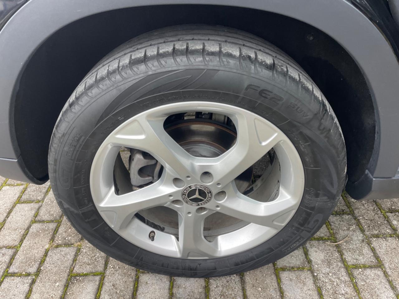 Mercedes-benz GLA 220 d Automatic 4Matic Sport Tetto apribile
