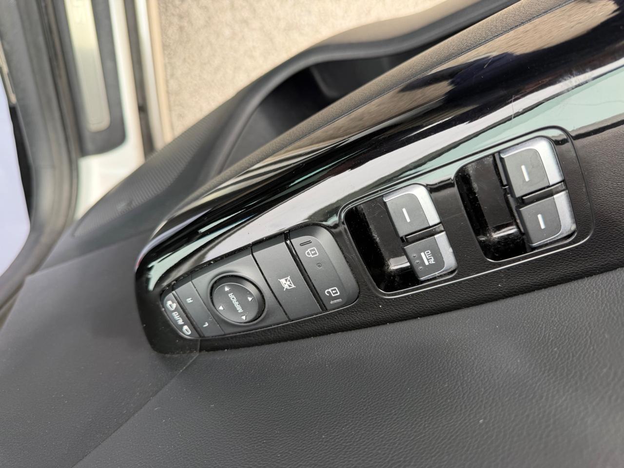 KIA SPORTAGE 1.7 CRD 141 GTLINE FULL TETTO PERLATA