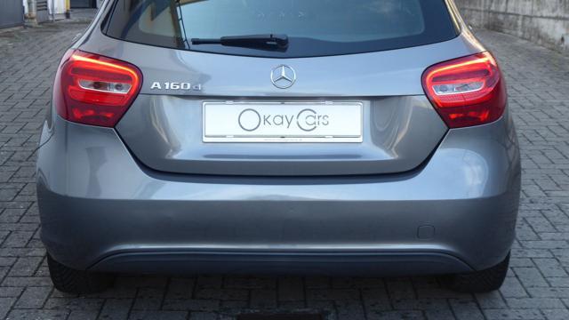 MERCEDES-BENZ A 160 d Automatic Business