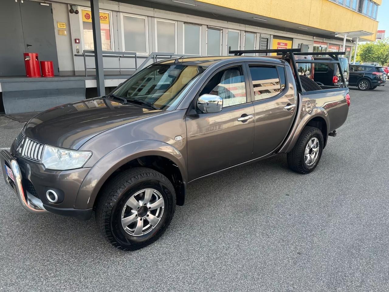 Mitsubishi L200 2.5 DI-D/136CV DC Intense DPF