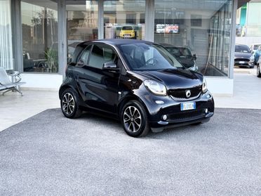 Smart ForTwo 1.0 Benzina 71CV E6 Neo. Automatica - 2017