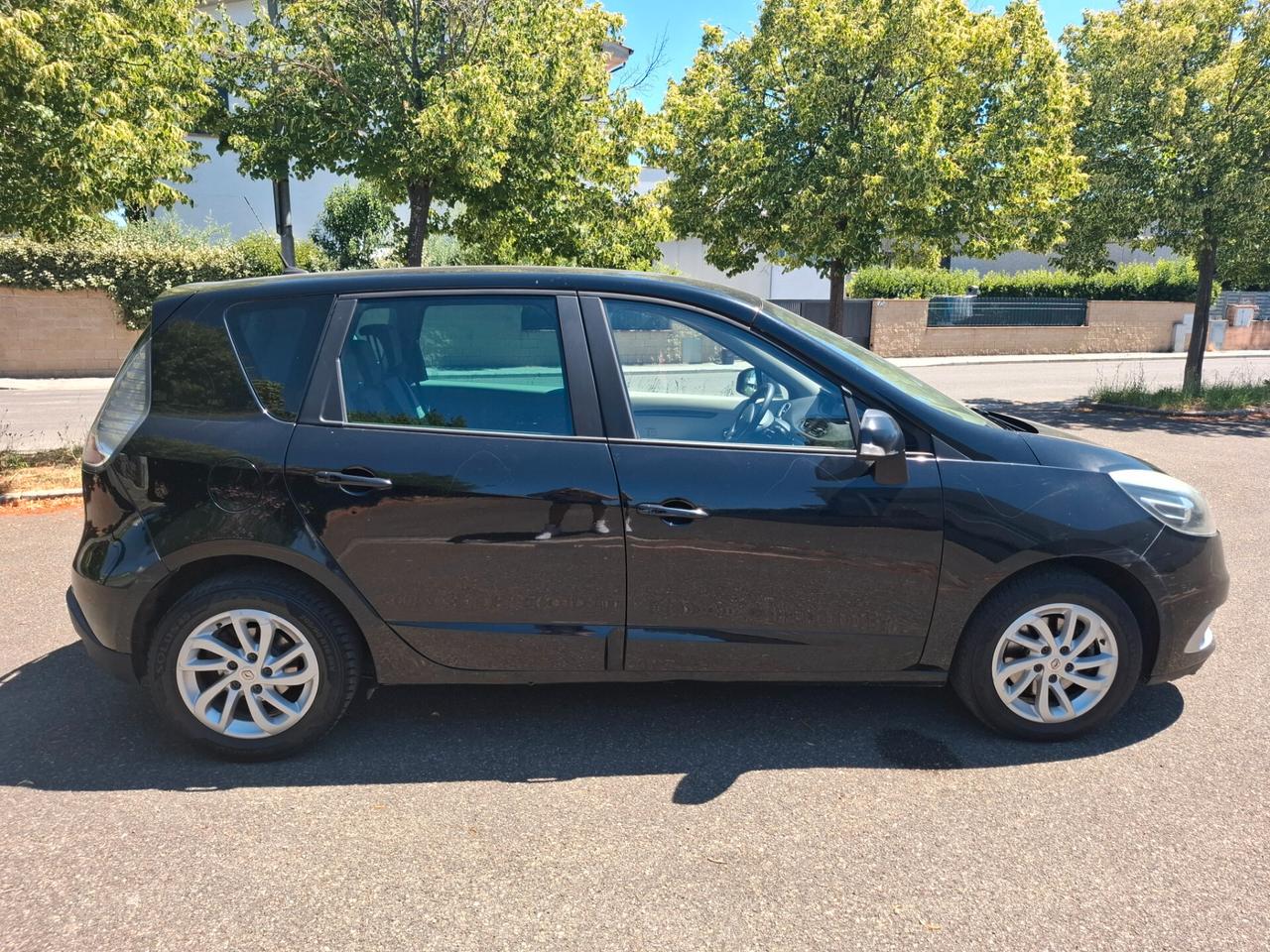 Renault Scenic Scénic XMod 1.5 dCi 110CV Wave