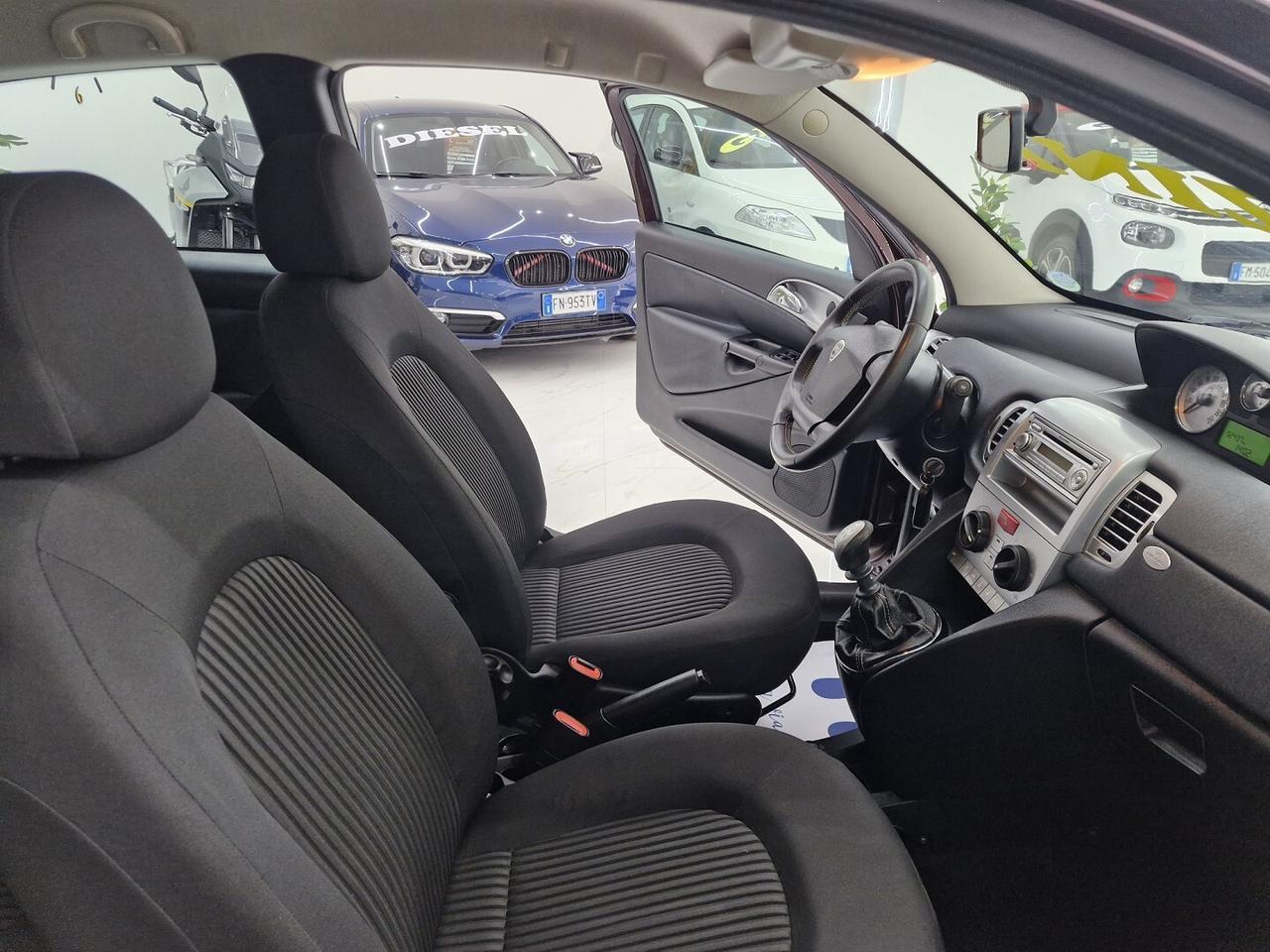 LANCIA YPSILON 1.2 BENZINA 69CV ANNO 2011 90000KM