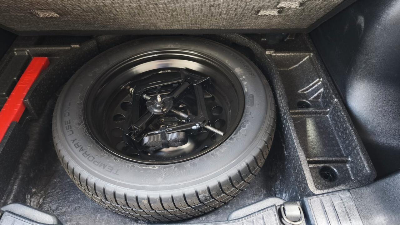 Ford Kuga 1.5 EcoBlue 120 CV aut. 2WD Titanium Business