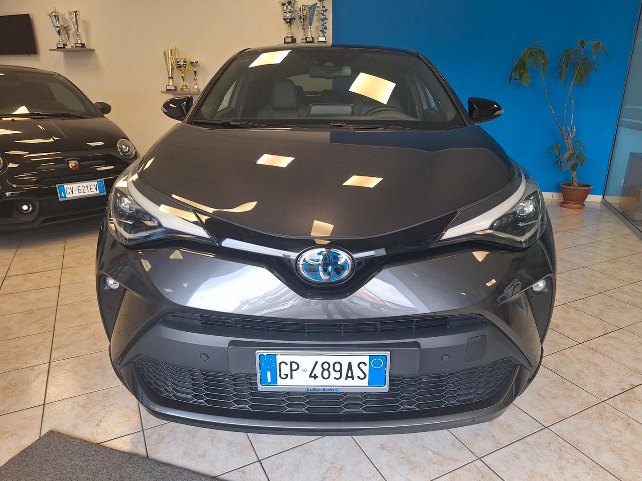 Toyota C-HR 2.0 Hybrid E-CVT Lounge