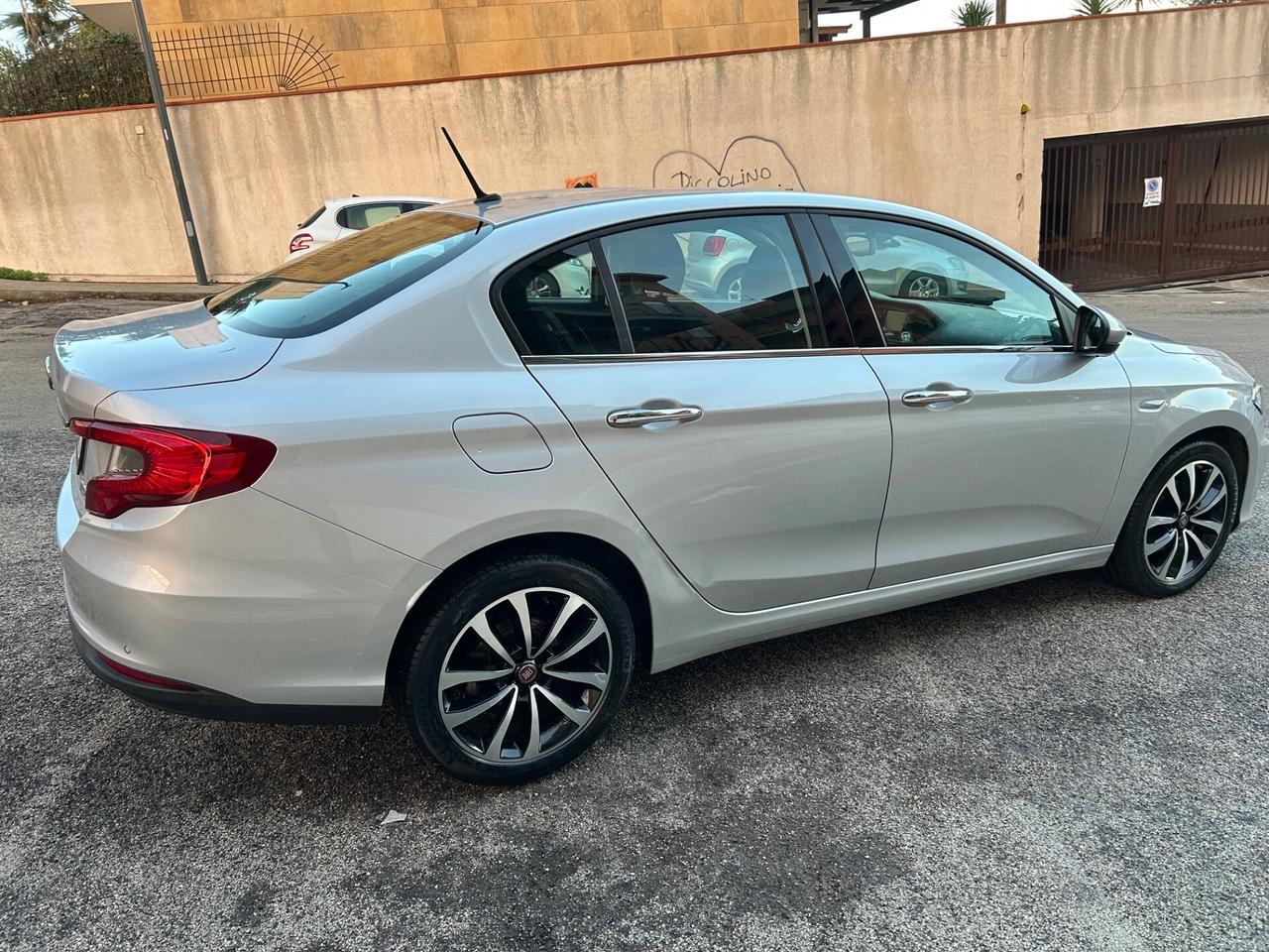 Fiat Tipo 1.6 Mjt lounge unico proprietario