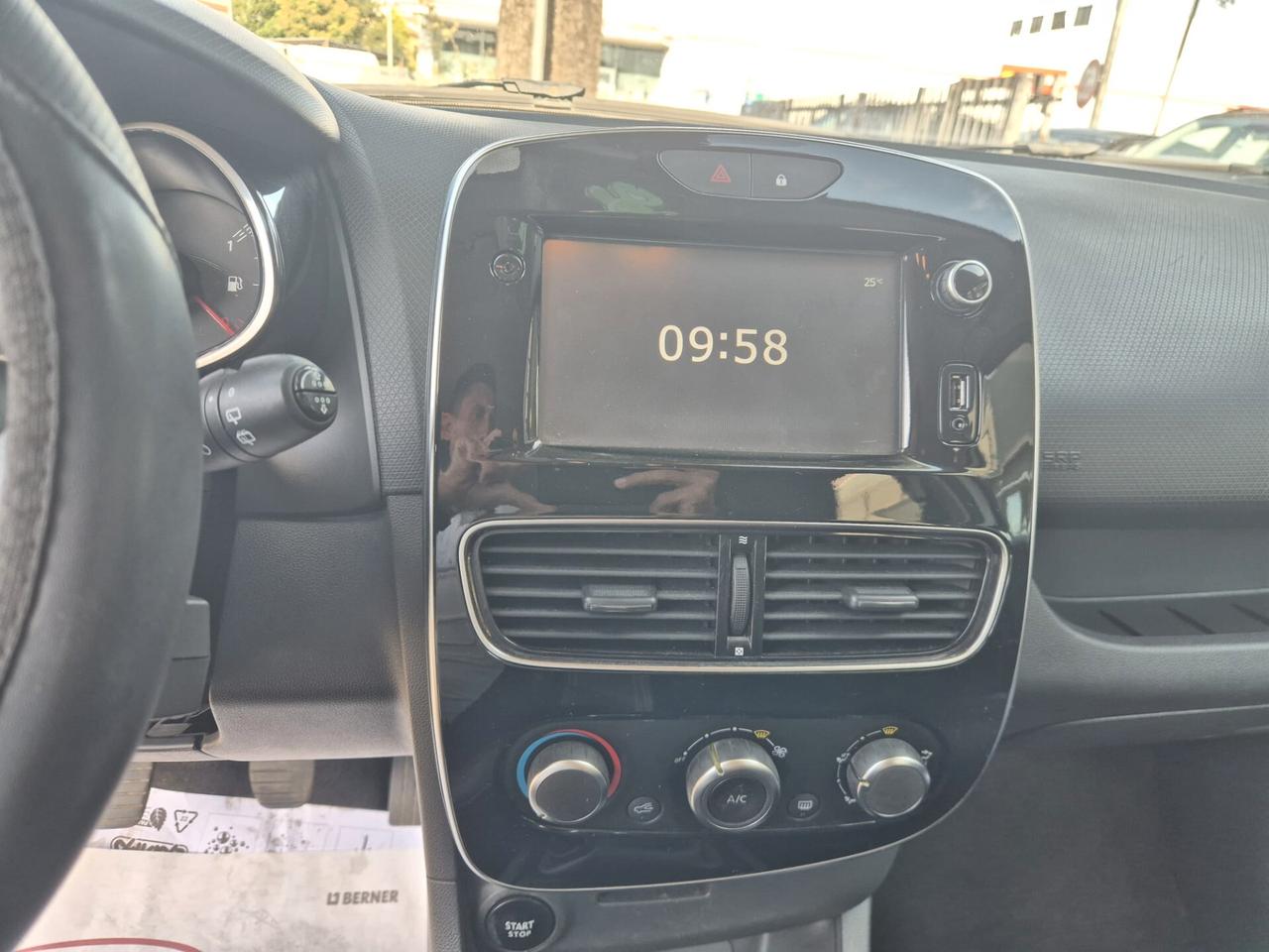 Renault Clio dCi 8V 90 CV Start&Stop 5 porte Energy Duel