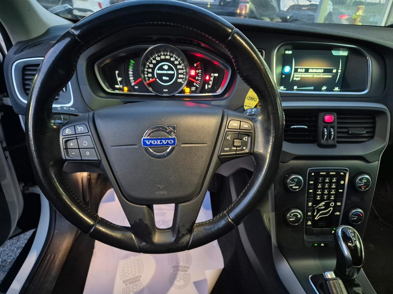 Volvo V40 Cross Country D2 1.6 Powershift Kinetic N1