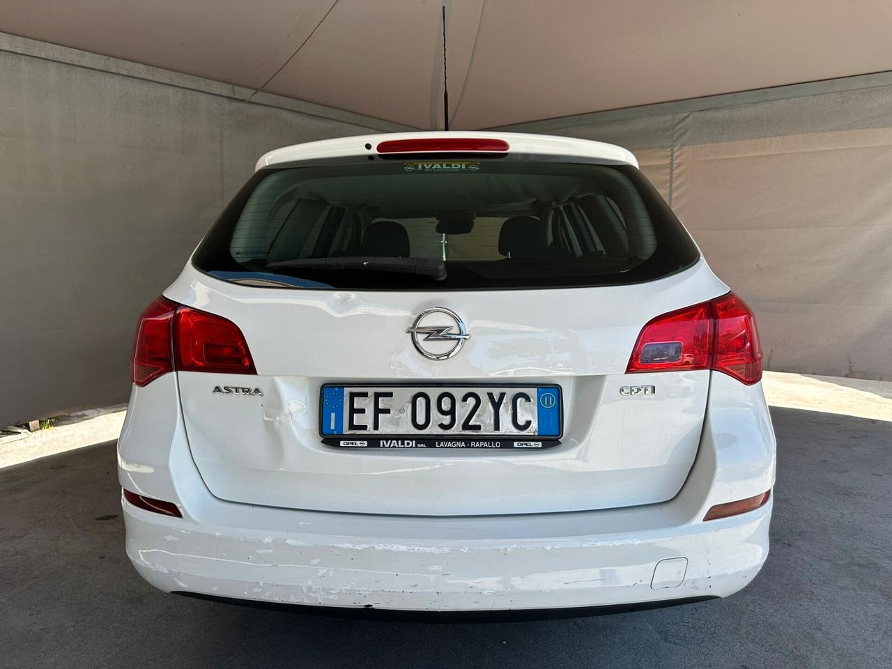Opel Astra 1.7 CDTI 110CV Sports Tourer Cosmo