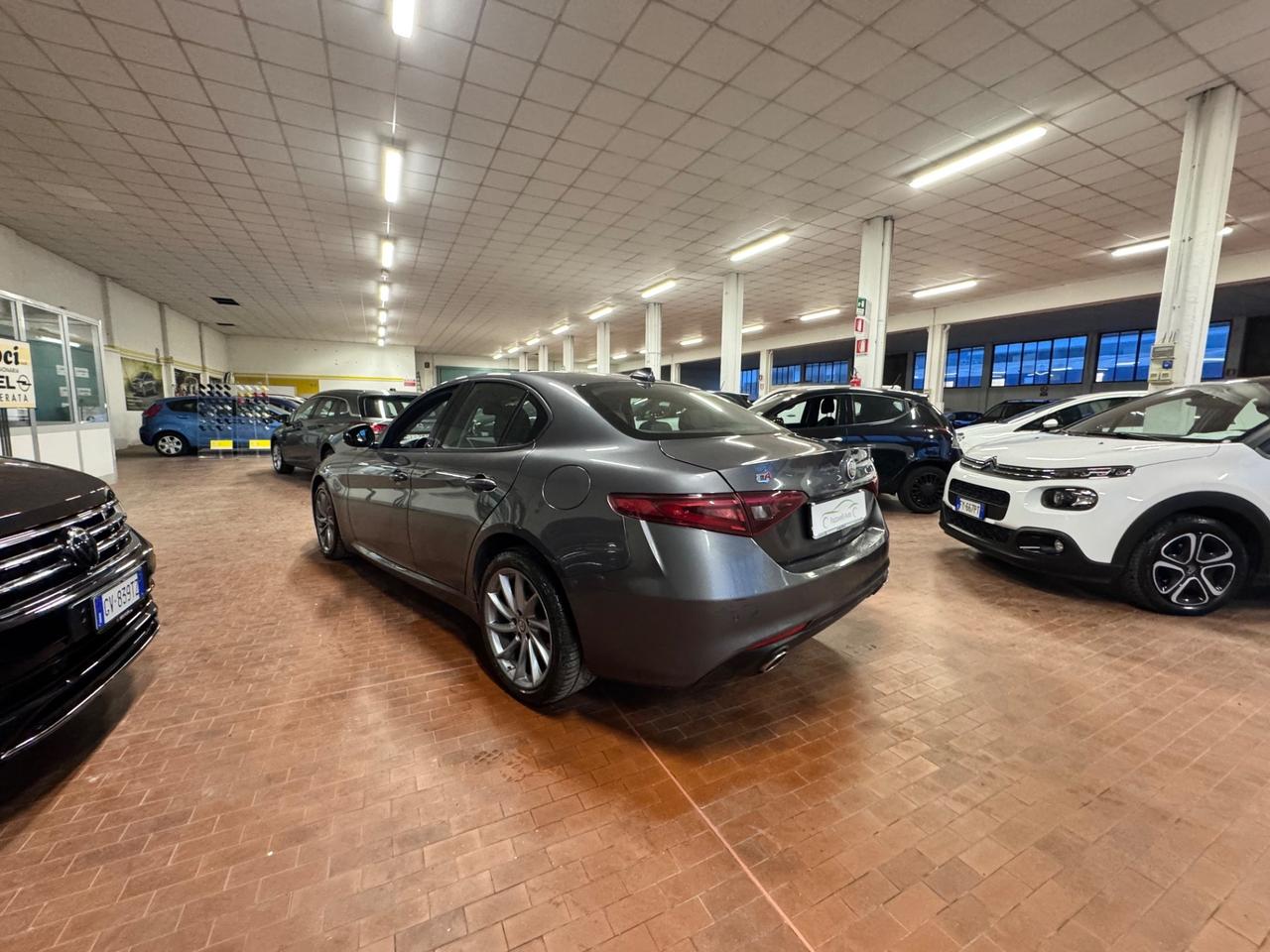 Alfa Romeo Giulia 2.2 Turbodiesel 180 CV AT8 AWD Q4 Super