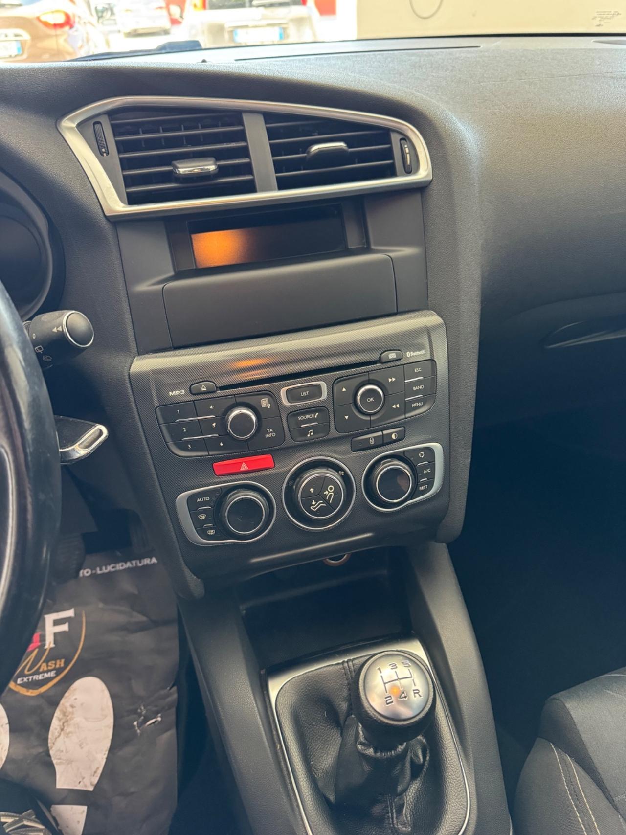Citroen C4 1.6 HDi 90 Attraction