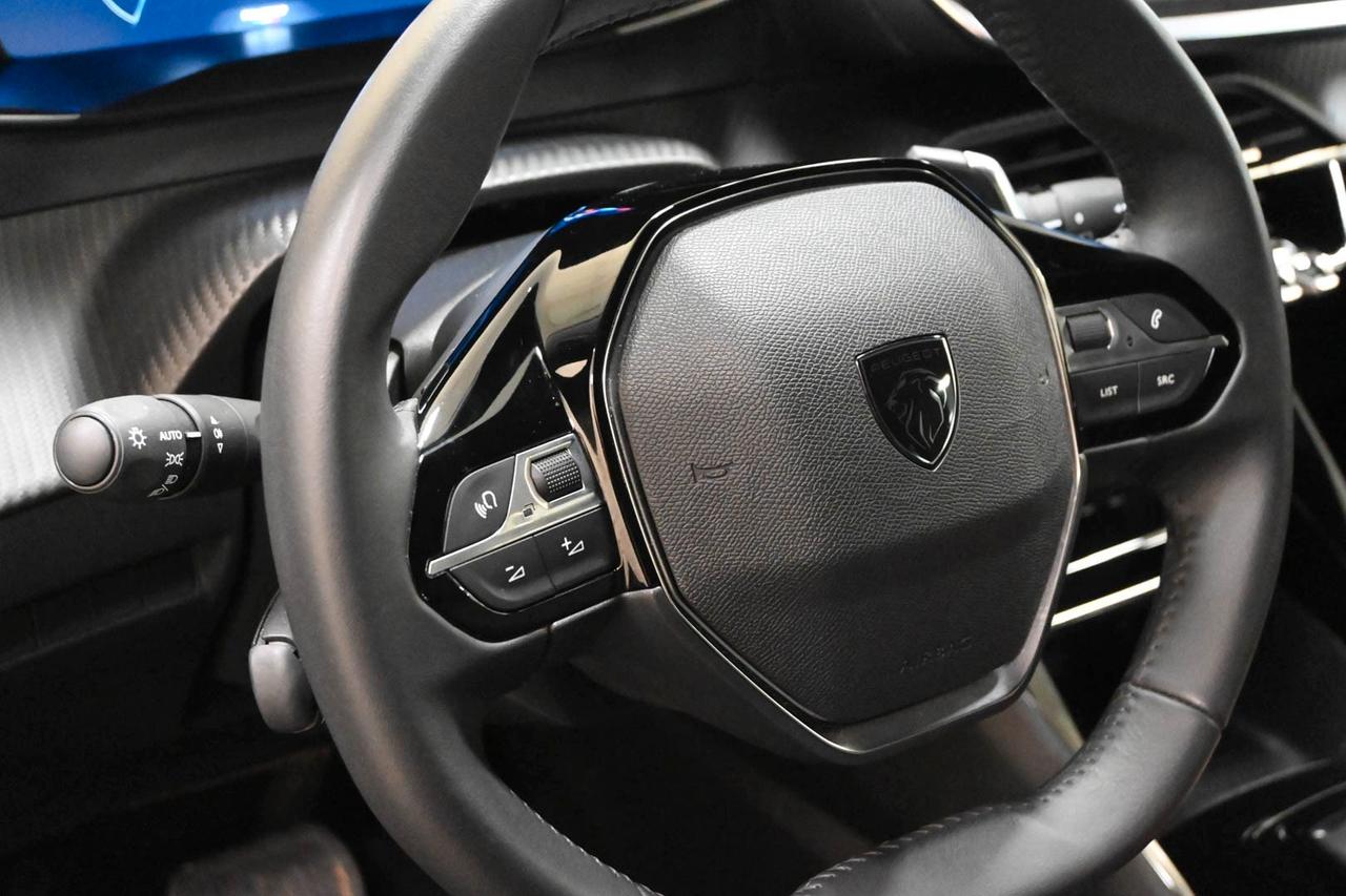 PEUGEOT 2008 2ª serie 2008 PureTech 130 S&S EA...