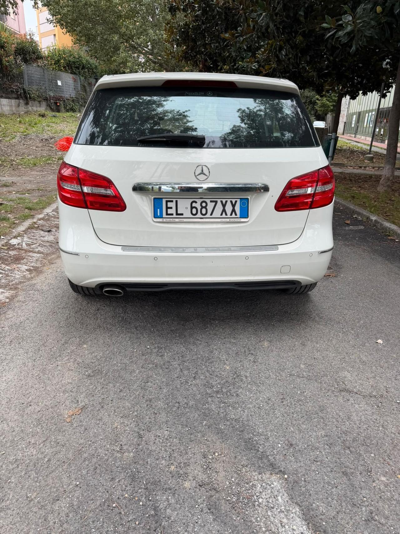 Mercedes-benz B 180 CDI BlueEFFICIENCY Premium