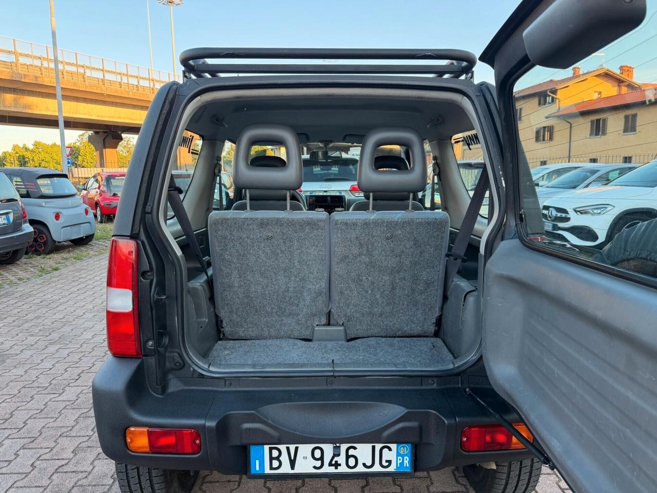 Suzuki Jimny 1.3i 16V cat 4WD JLX OK NEOPATENTATI VERNICE SPECIALE CAMERA