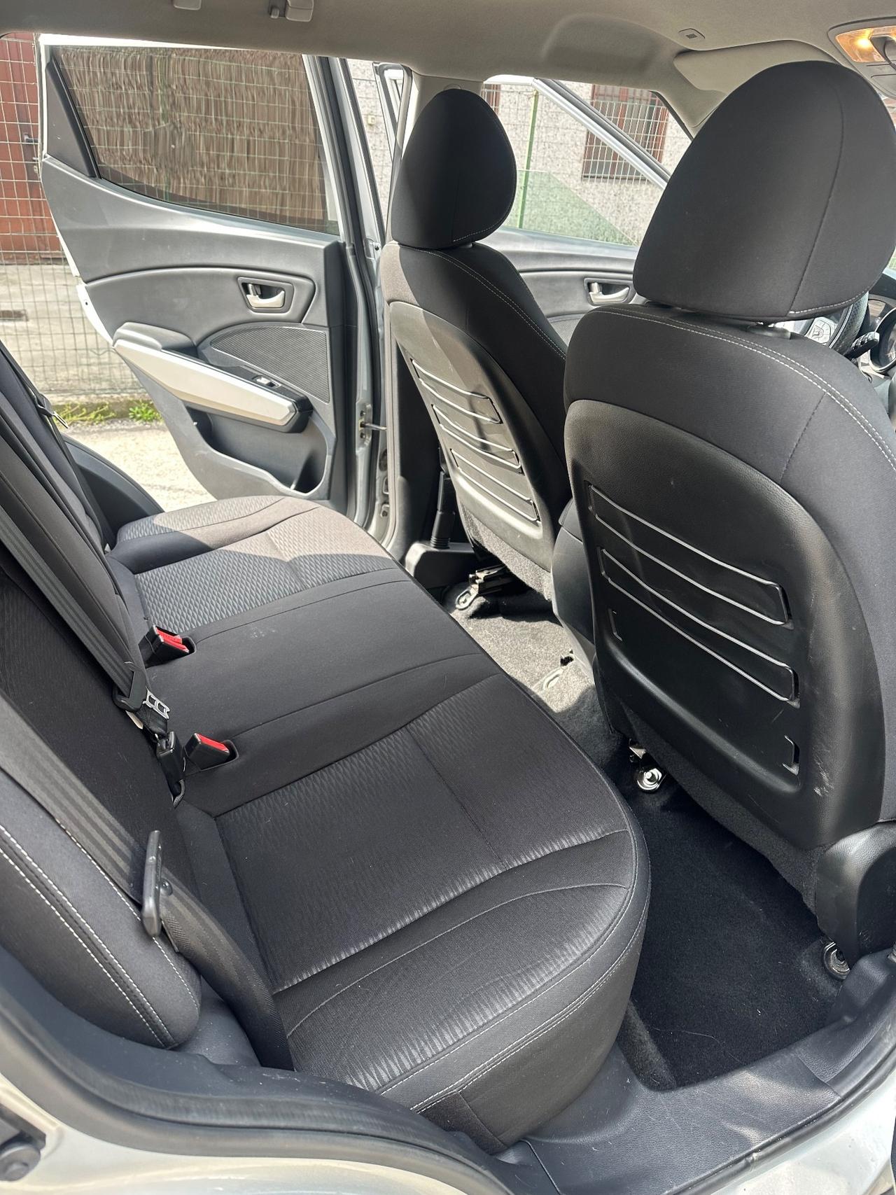 Ssangyong Tivoli 1.6 2WD Bi-fuel GPL Easy