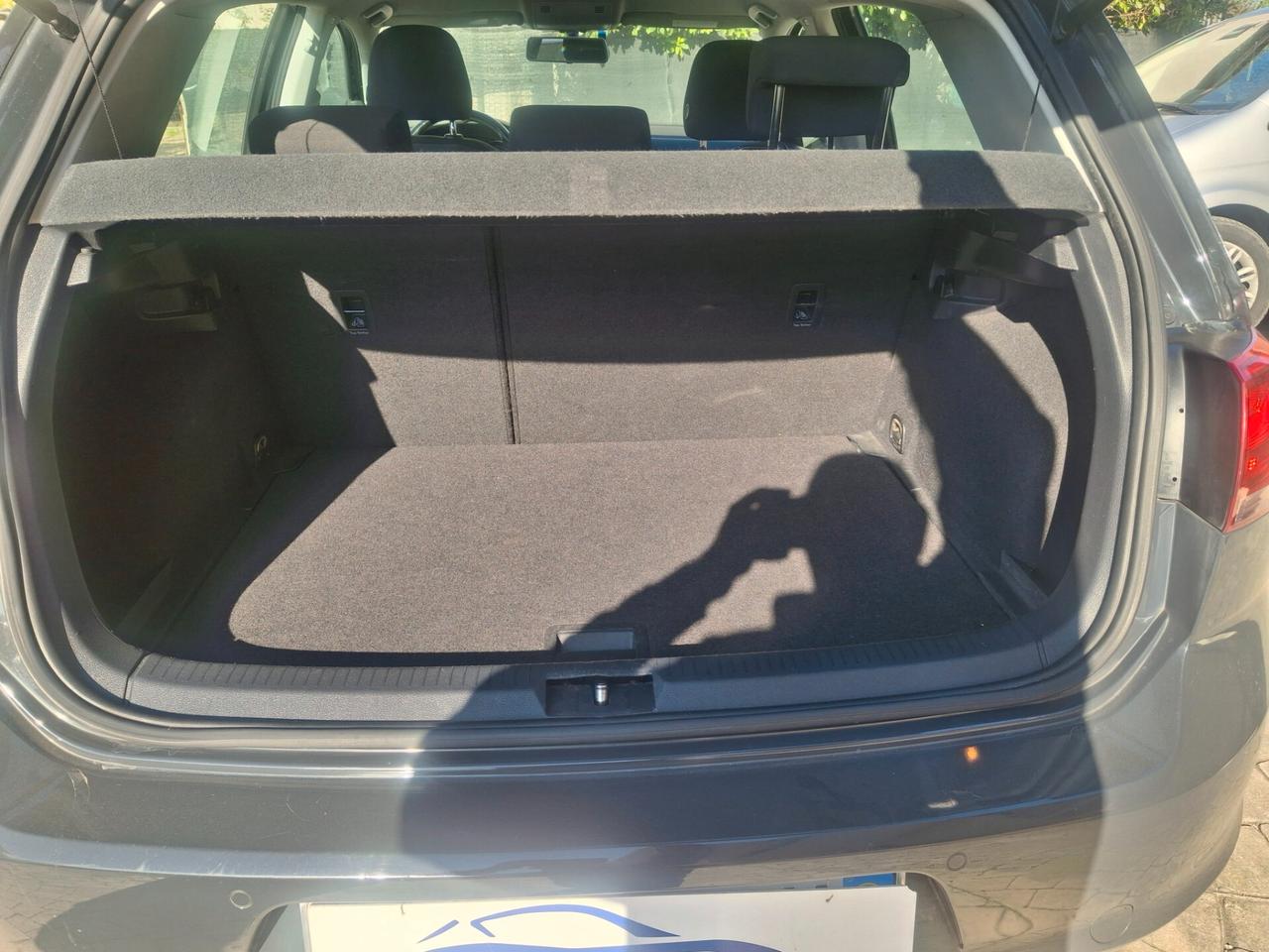 Volkswagen Golf 1.6 TDI 5p. Comfortline BlueMotion Technology neopatentati