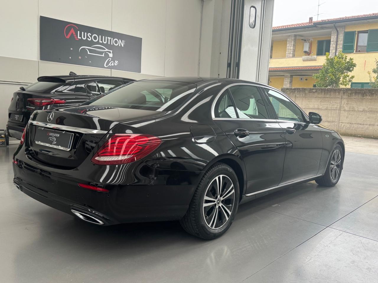 Mercedes-benz E 200 d Auto Business Sport