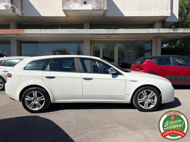 ALFA ROMEO 159 2.0 JTDm Sportwagon Super