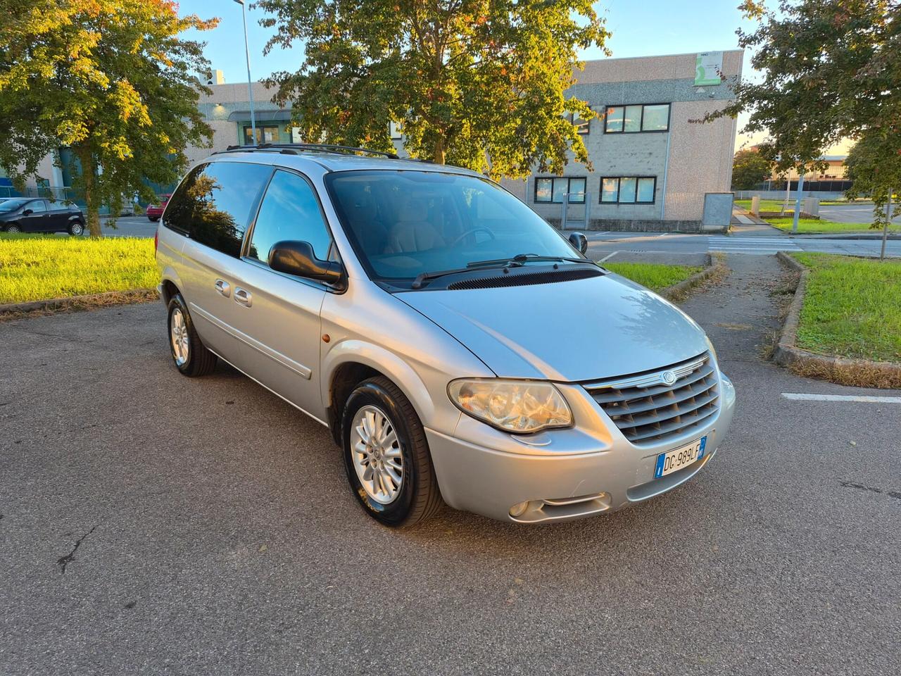 Chrysler Voyager 2.8 CRD gancio traino