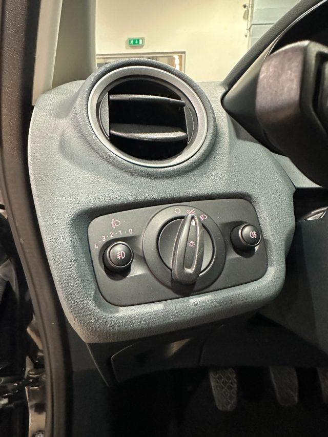 FORD Fiesta 1.2 82CV 5 porte - OK Neopatentati