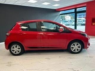 Toyota Yaris 1.5 5 porte Lounge