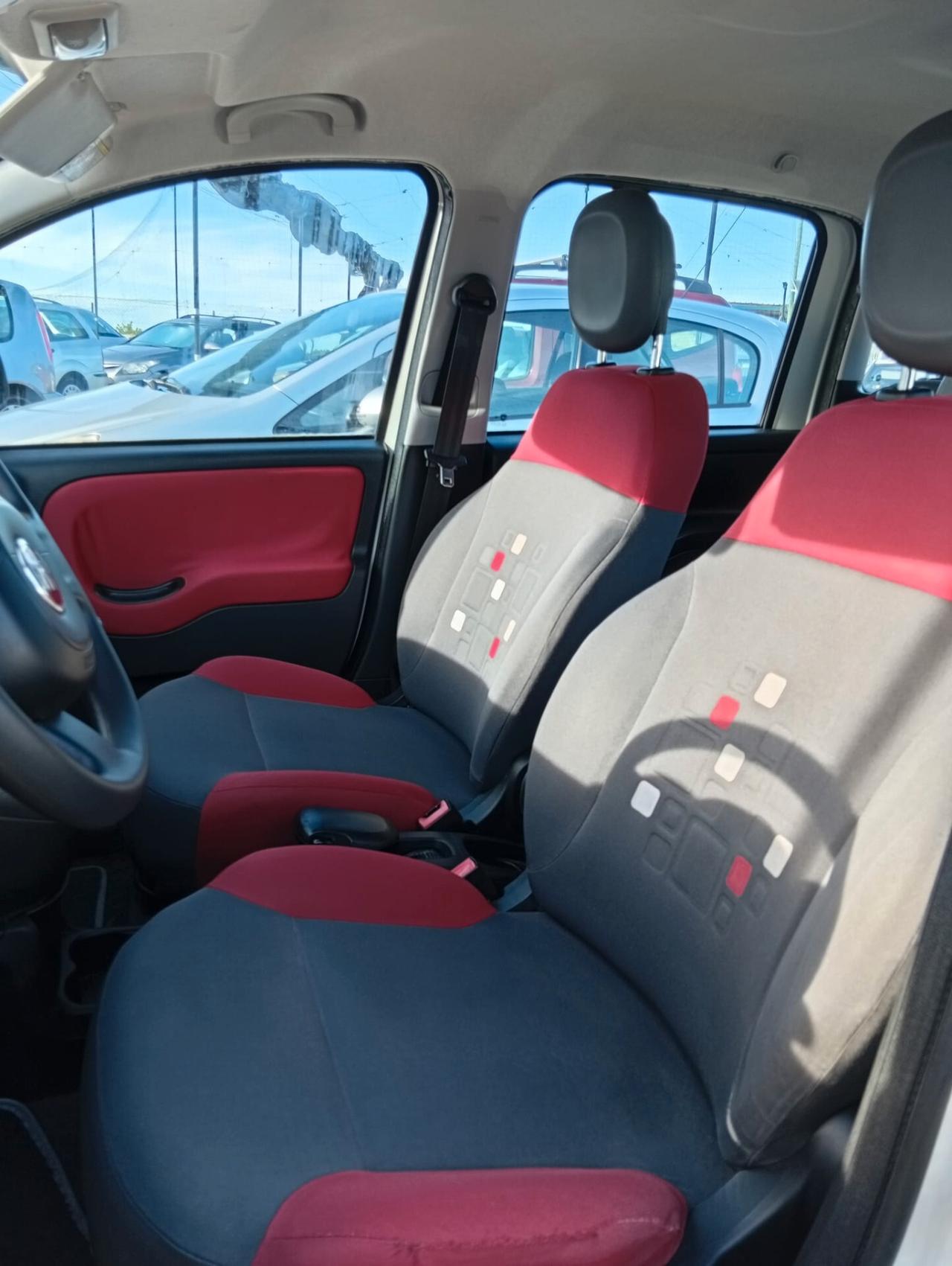 Fiat Panda 0.9 TwinAir Turbo Natural Power Lounge