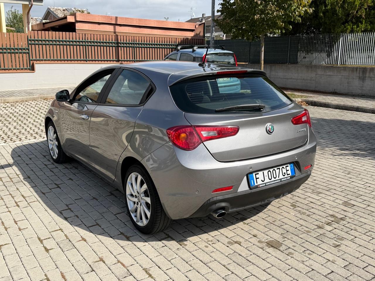 Alfa Romeo Giulietta 1.6 AUTOMATICA 120cv